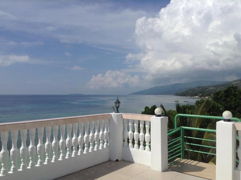 Cronin Residence Resort Oslob Eksteriør bilde